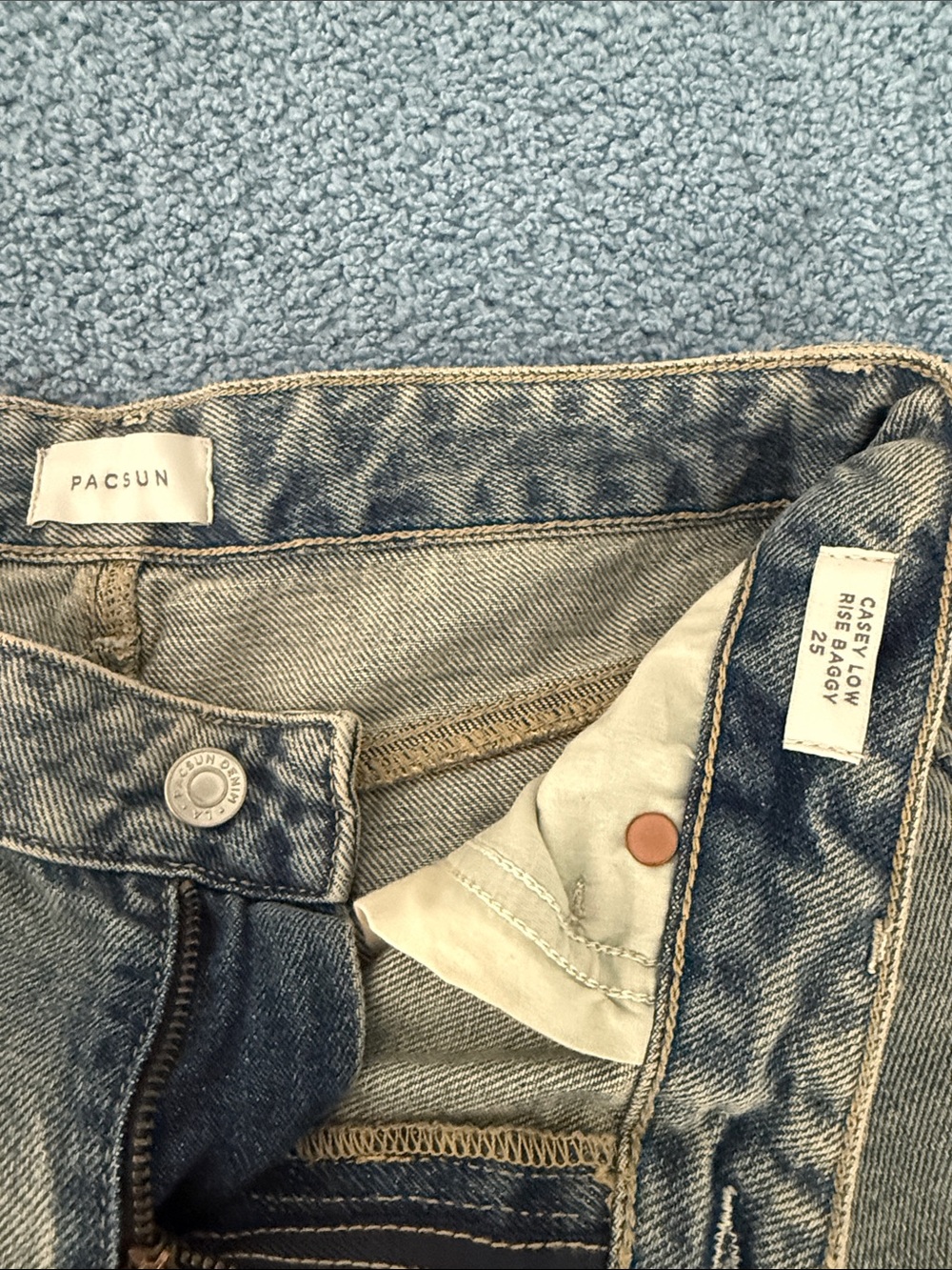 PacSun womens Relaxed Baggy Jeans - Light Blue Denim size 25